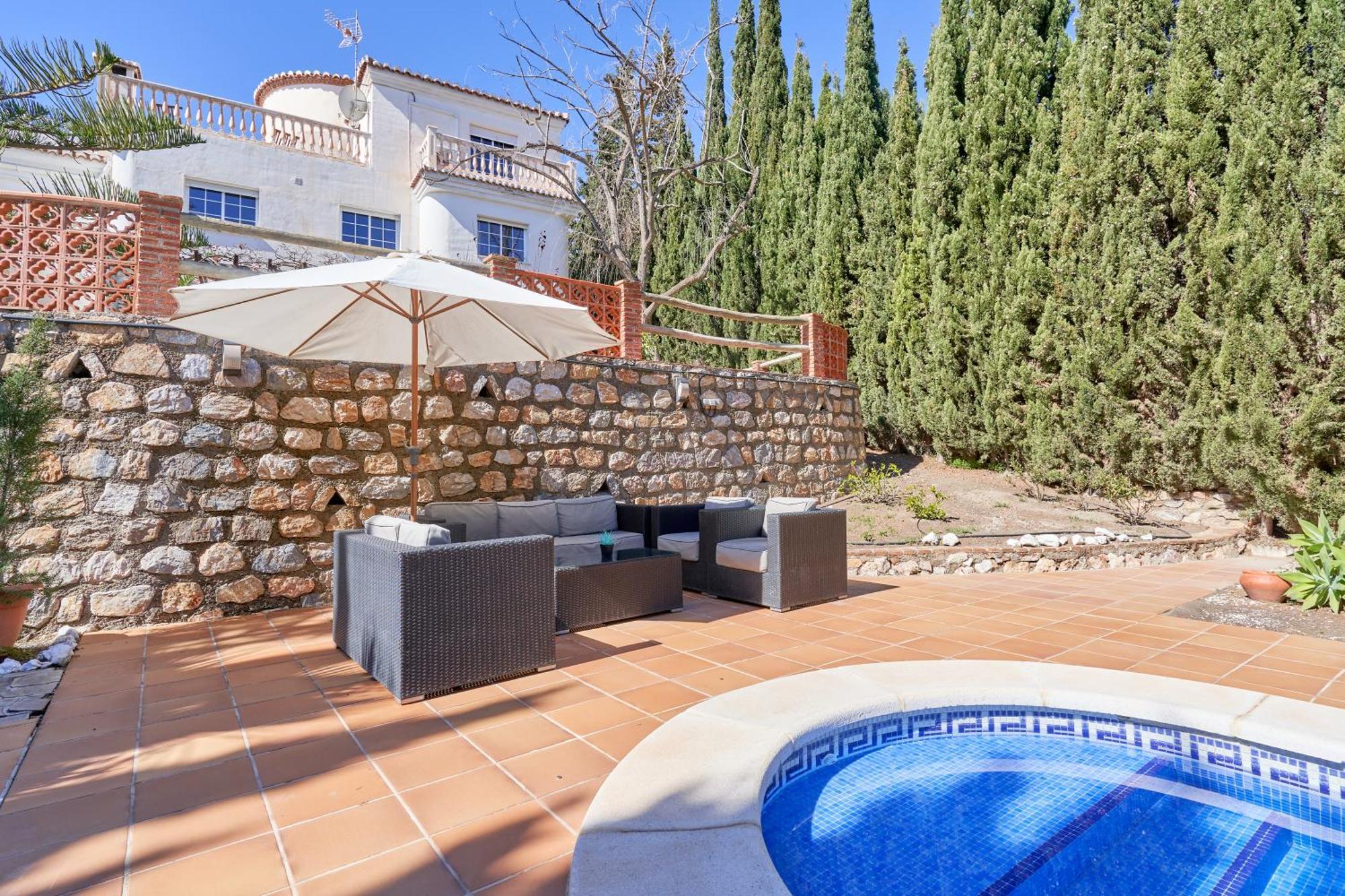 Casa Alba Villa *